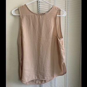 3/15 🎉 Forever 21 nude top